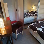 Platanos Nest -pet Friendly Pýli