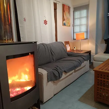 Platanos Nest -pet Friendly * Pýli