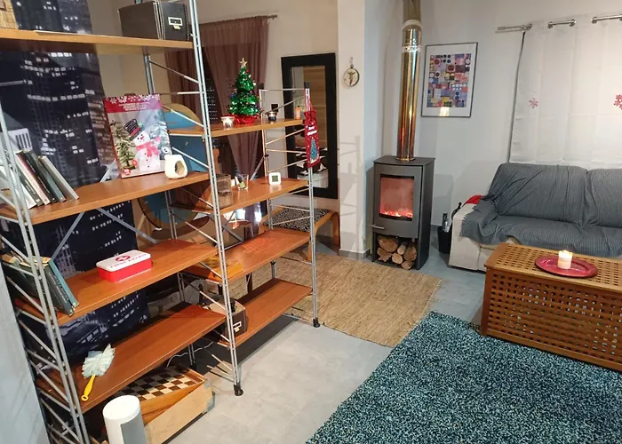 Platanos Nest -pet Friendly Holiday home